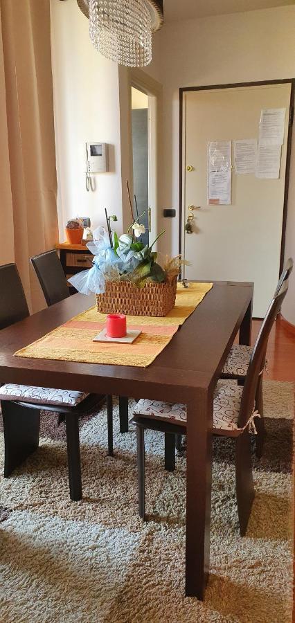 Apartmán Casa Cristina Parma Exteriér fotografie
